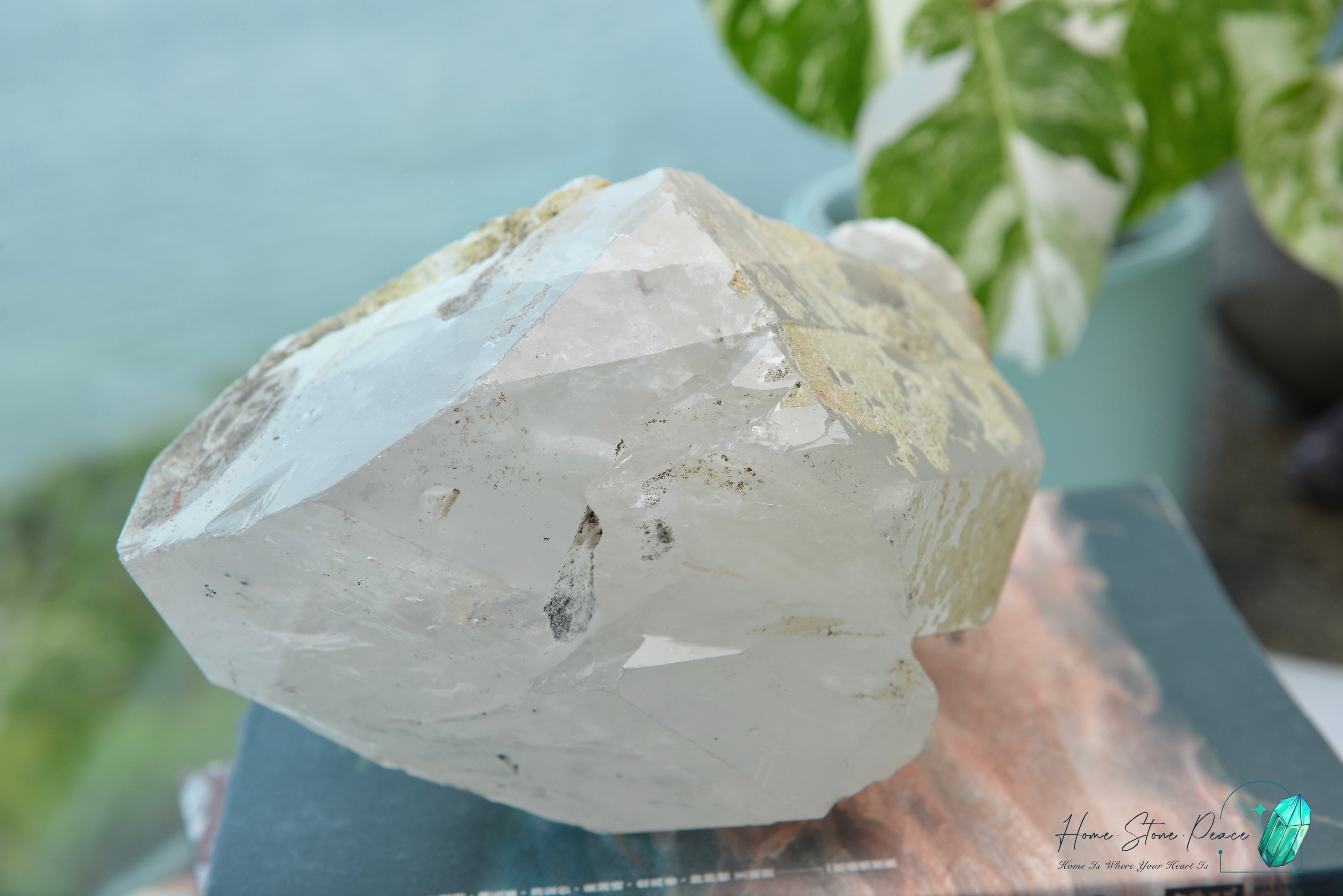 Raw Tibetan Double Terminated White Quartz 原皮西藏雙尖白水晶