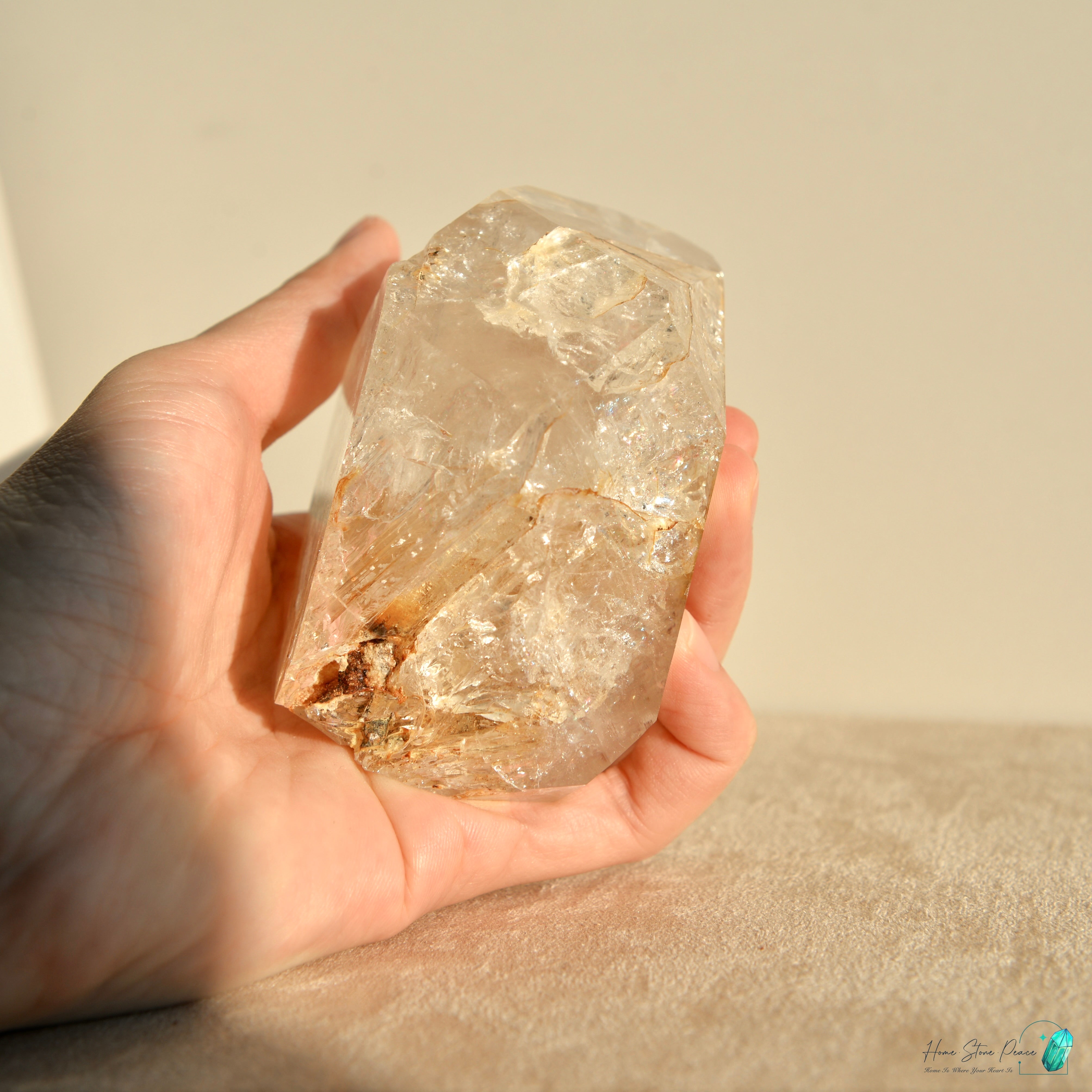 美國紐約黄金療癒者骸骨赫基蒙鑽石(較大) New York Skeletal Herkimer Diamond with Golden Healer (Palm-Sized)