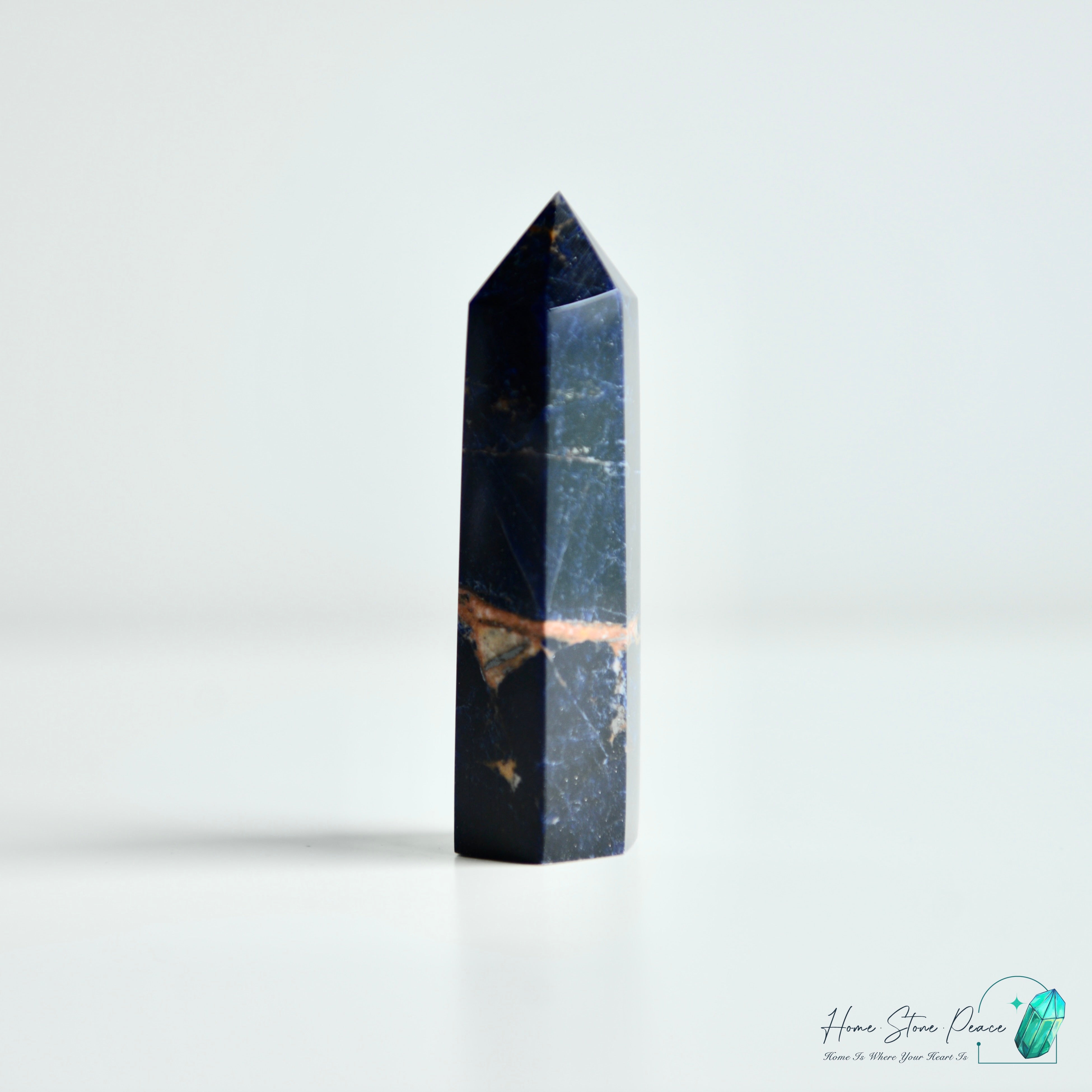 藍紋石柱 Sodalite Point