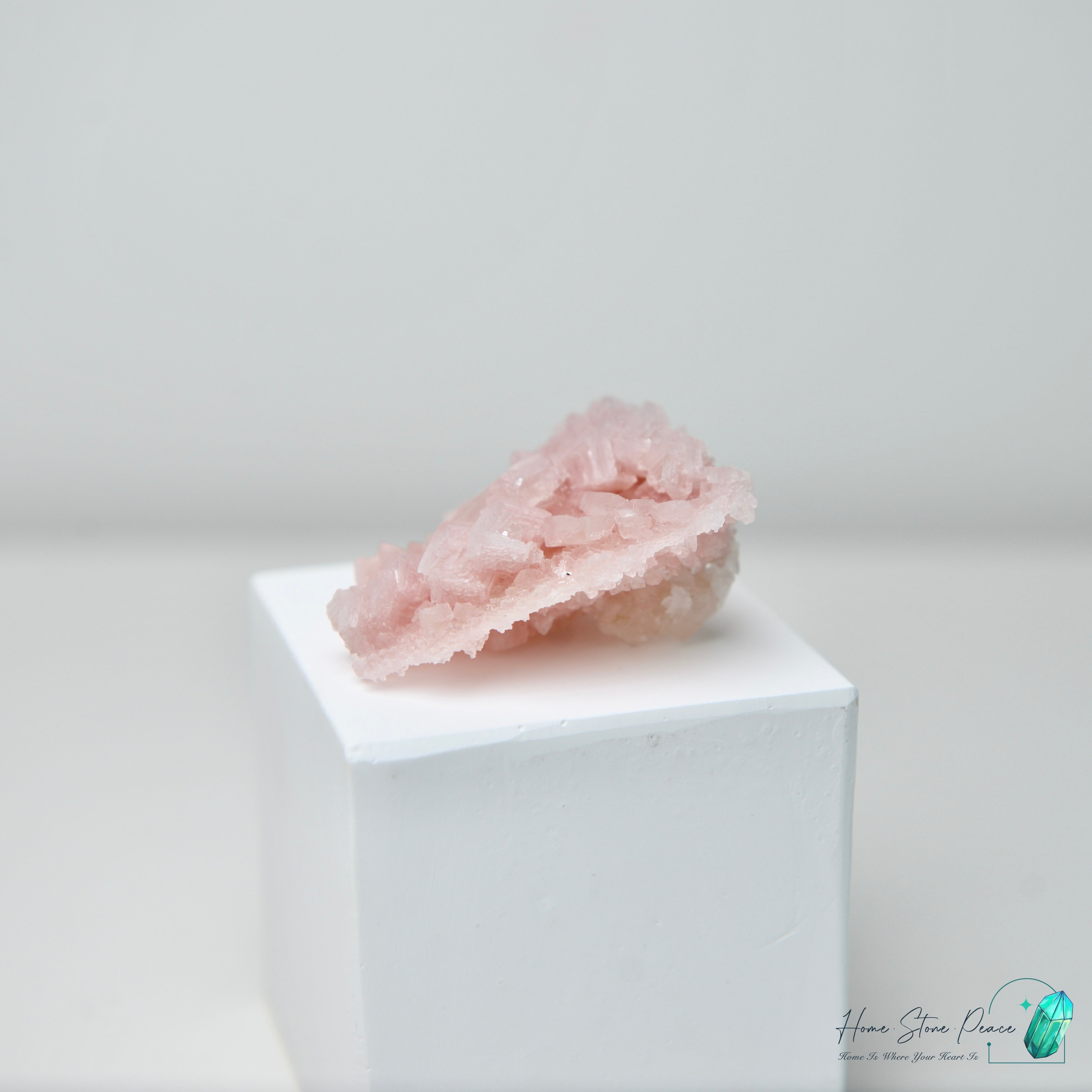 Natural Searles Lake Pink Halite 塞爾斯湖粉紅鹽礦