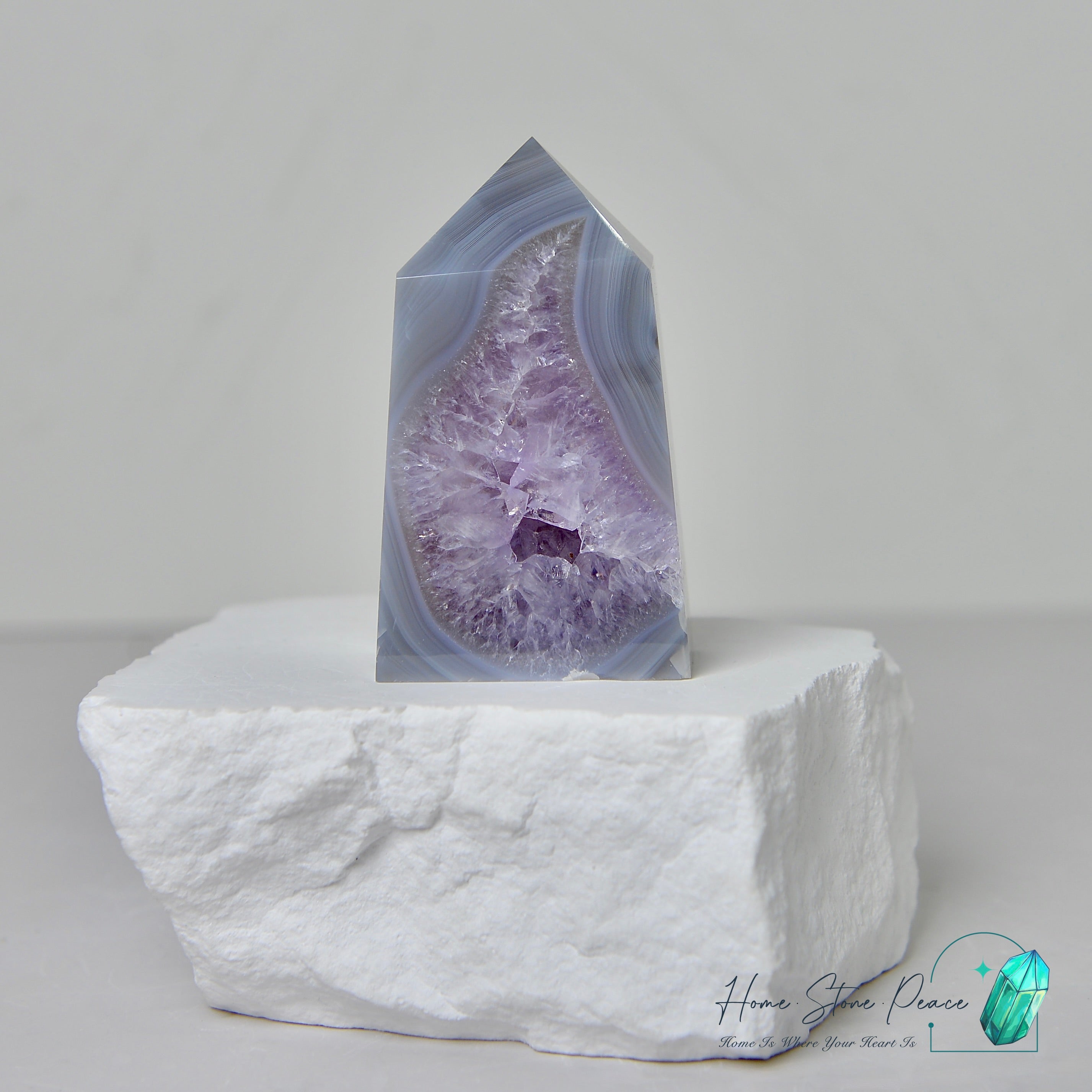 Amethyst Agate Tower 紫水晶瑪瑙柱