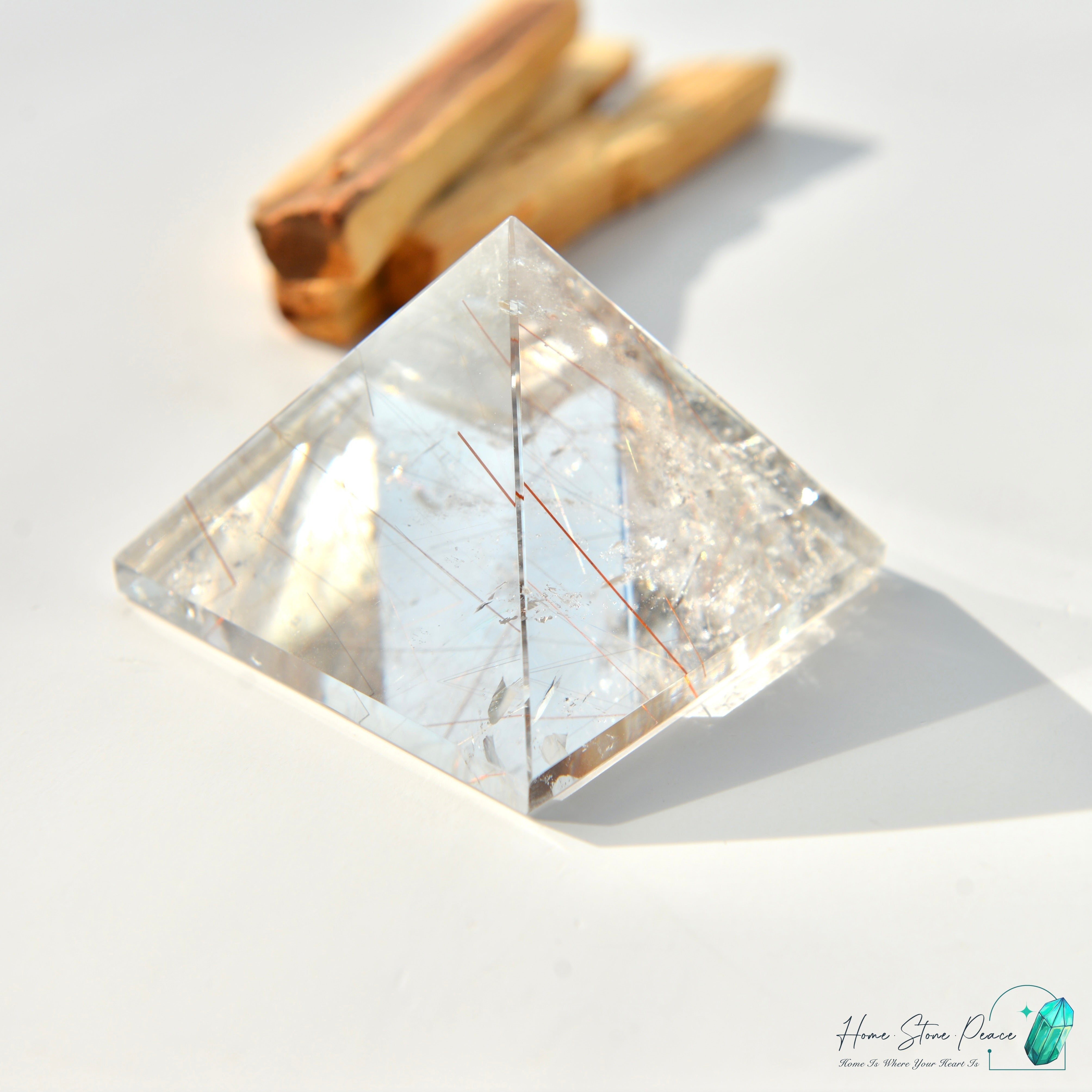 巴西銅髮共生白水晶金字塔 Brazilian Copper Rutilated Quartz Pyramid