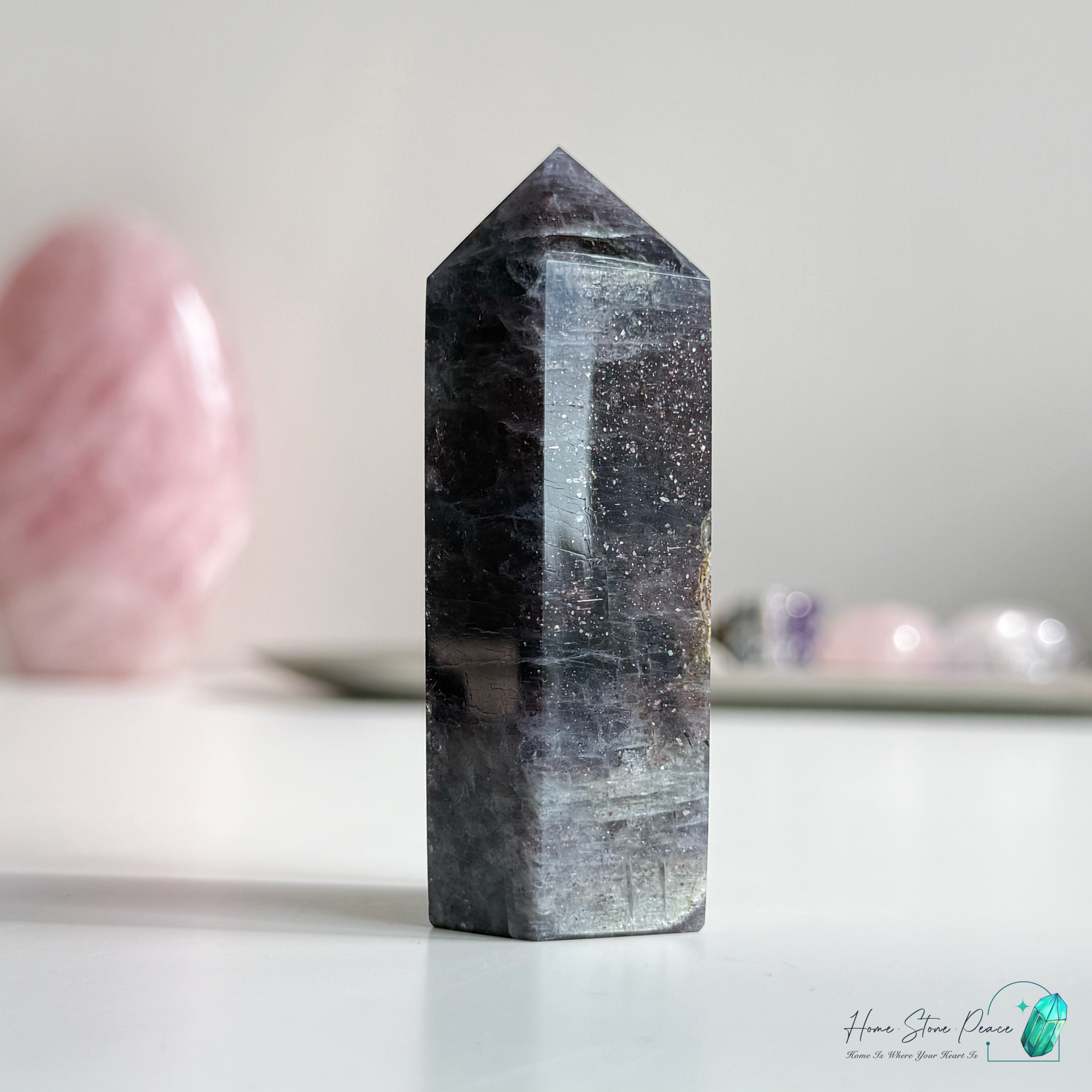 血滴堇青柱 Bloodshot Lolite Tower