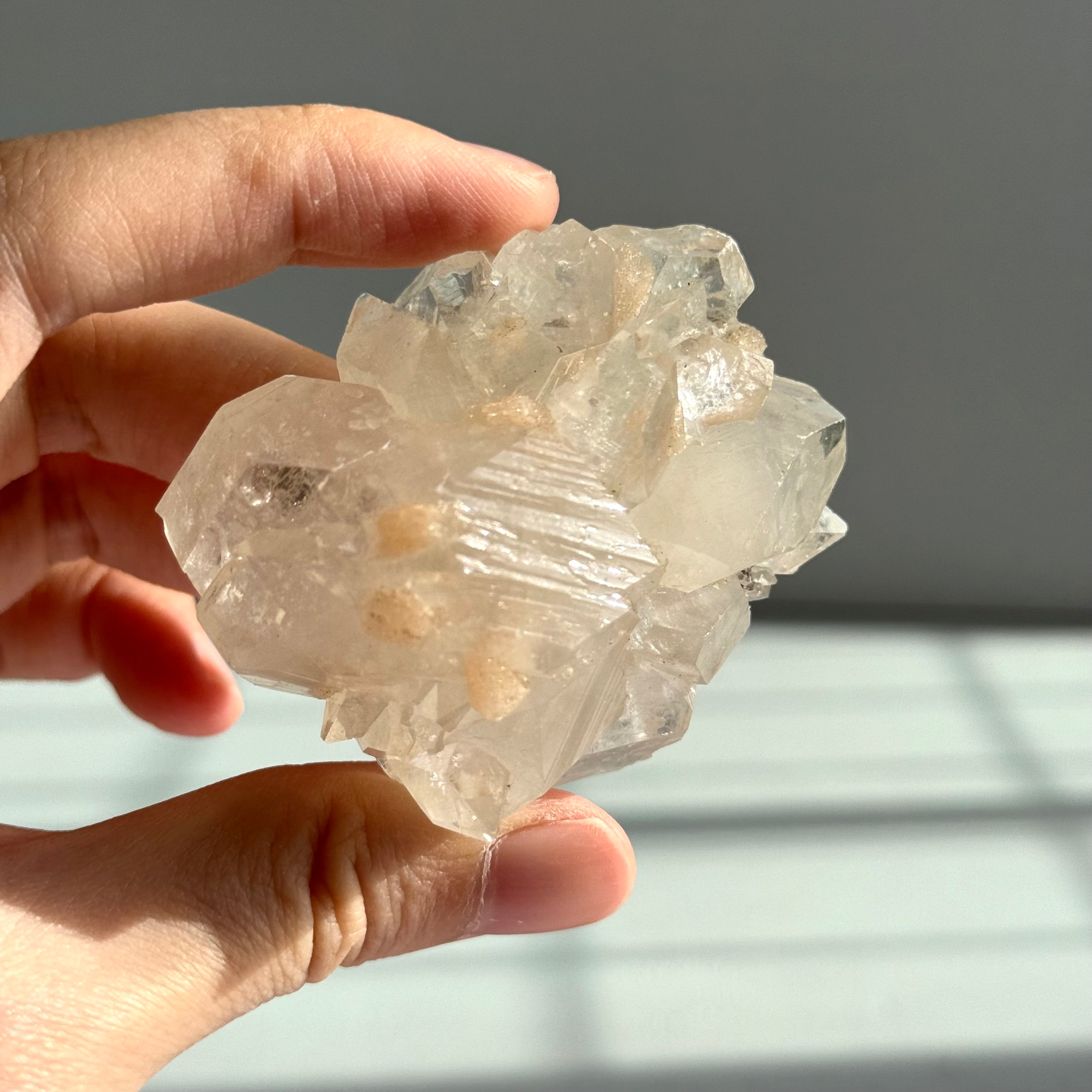 魚眼石沸石共生 Apophyllite Cluster